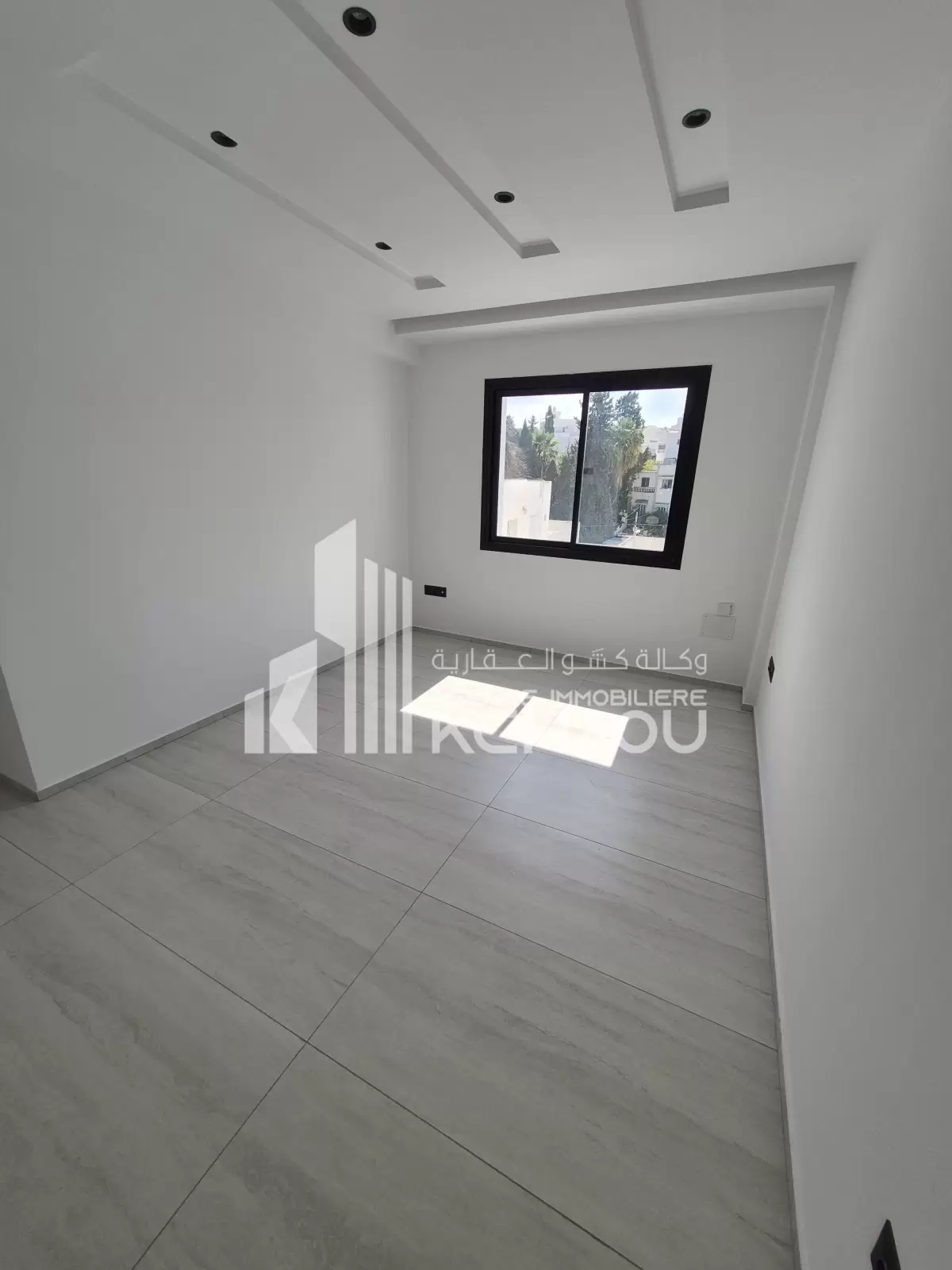 a louer bureau H+2 neuf a rades